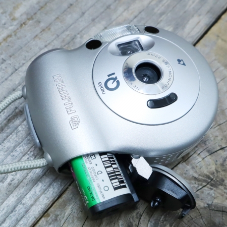 チャンプカメラ トピック [FUJIFILM nexia Q1 From：チャンプカメラ