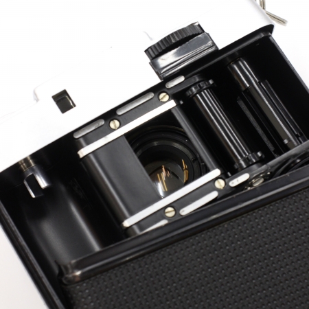 チャンプカメラ トピック [PEN-D【整備済】 From：チャンプカメラ