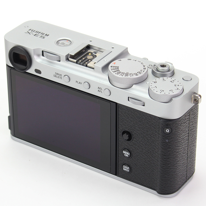 チャンプカメラ | 富士フイルム(FUJIFILM) X-E5 シルバー | デジタル